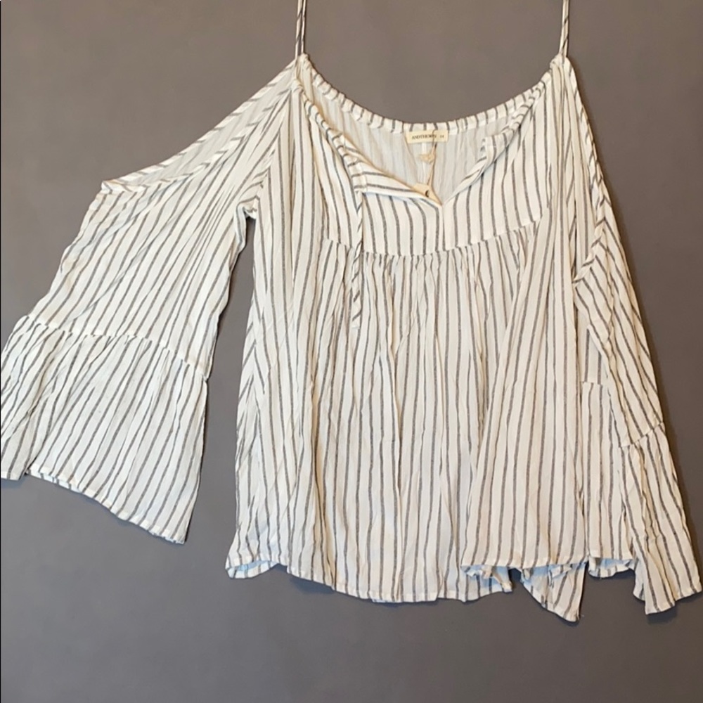 Wide Sleeve Cold Shoulder Boutique Top